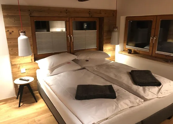 Bootshaus Am Hallstaetter See